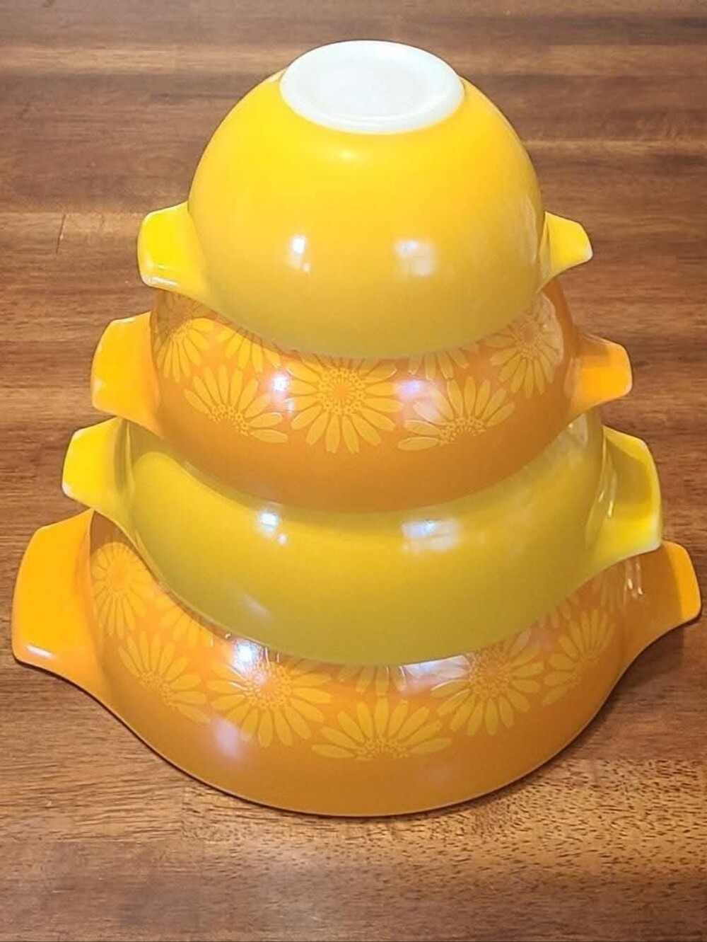 Pyrex Vintage Cinderella Orange Daisy Set